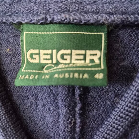 VTG Geiger Wool Coat Dark Blue Austrian Large Coin Buttons Classic Military - Picture 3 of 11